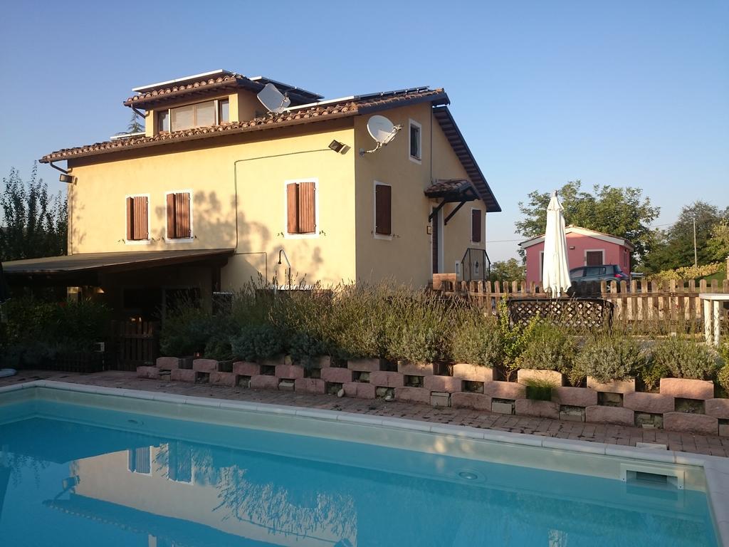Country House Villa Sabrina San Ginesio エクステリア 写真